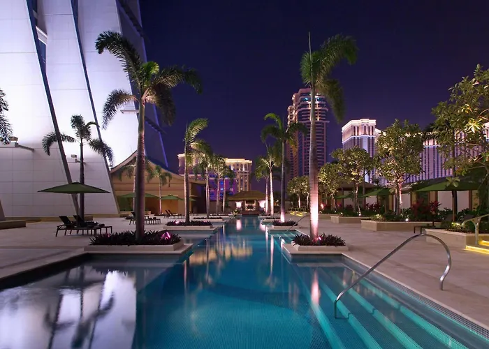 Londoner Grand, A Luxury Collection Hotel, Hotel 5*
