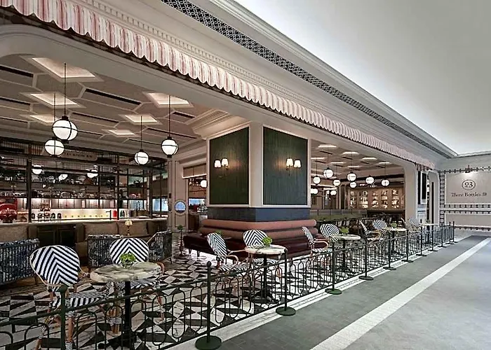 Londoner Grand, A Luxury Collection Hotel, 5*