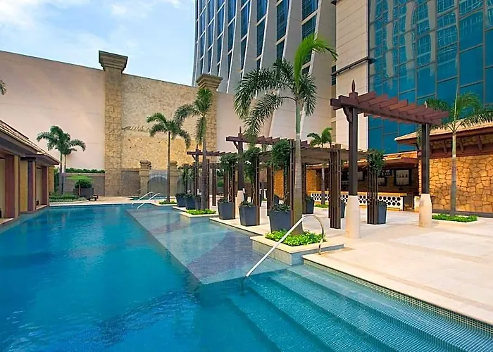 Londoner Grand, A Luxury Collection Hotel, Hotel
