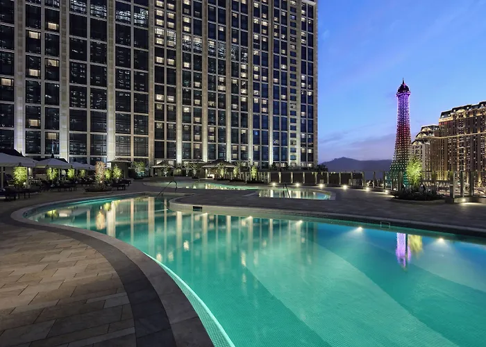Londoner Grand, A Luxury Collection Hotel, Hotel 5*