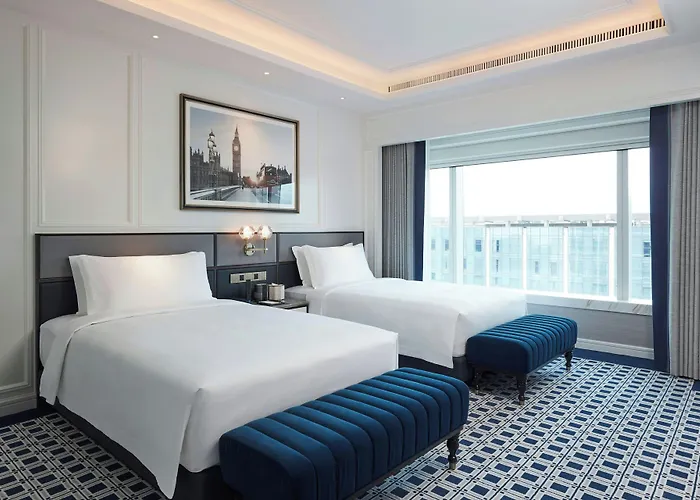 Londoner Grand, A Luxury Collection Hotel,